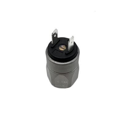 Oil Pressure Sensor SY135 SY235 SYI215-8 Pressure Switch 660404 661203 Excavator Electric Pressure Sensor 661203