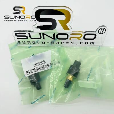 Hyun-dai R225-7 Excavator Pressure Sensor Switch 20PS981-2H9Z 20PS981-2 31E5-40500